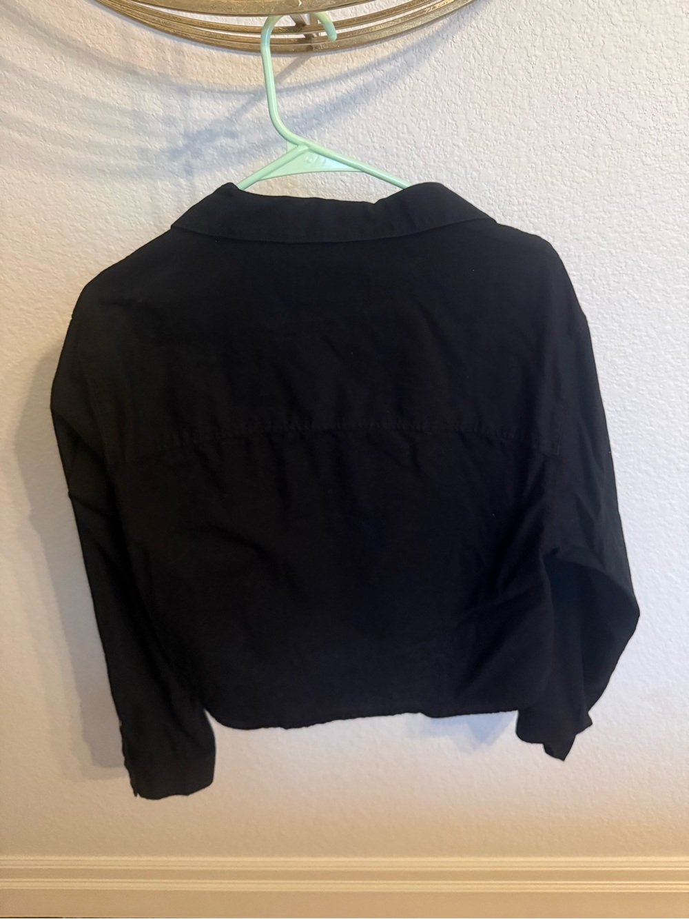 Denim Forum Black Cropped Button-Down Shirt - Picture 2 of 2